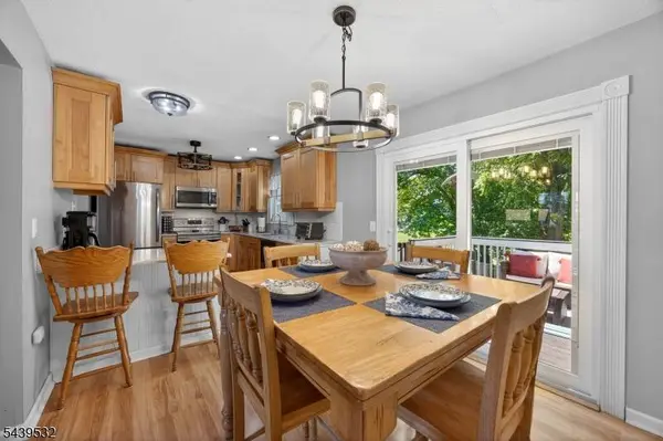 14 Bettino Dr, Ogdensburg Boro, NJ 07439