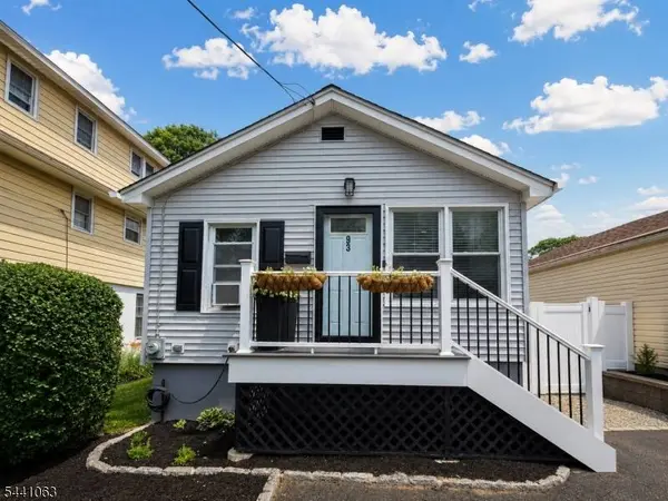 93 Horton Ave, Hawthorne Boro, NJ 07506