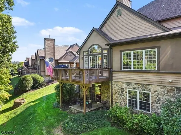 81 Bracken Hill Rd, Hardyston Twp., NJ 07419