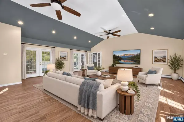 76 Glen RD, Wantage, NJ 07461