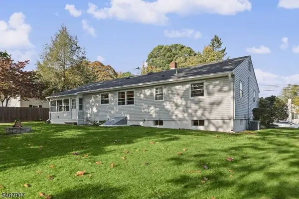 14 Condit St, Newton Town, NJ 07860