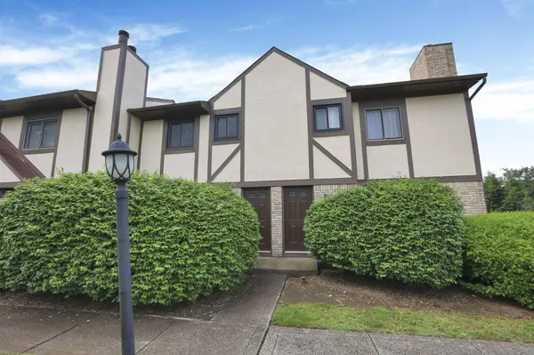 2356 Gavinley Way, Columbus, OH 43220