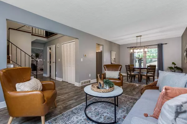 557 Uxbridge Avenue, Columbus, OH 43230