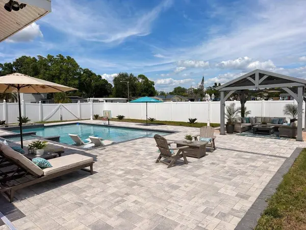 5550 64TH AVE N, Pinellas Park, FL 33781