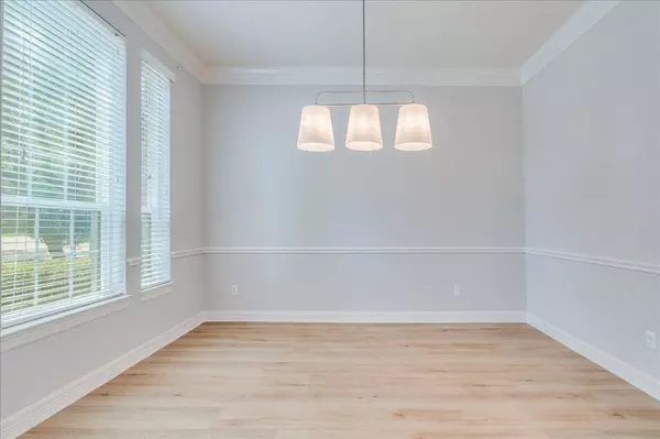 2804 Forest Green DR, Round Rock, TX 78665