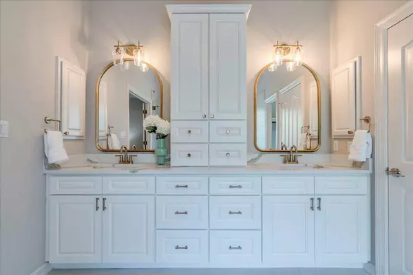 2804 Forest Green DR, Round Rock, TX 78665