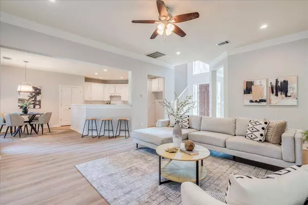 2804 Forest Green DR, Round Rock, TX 78665