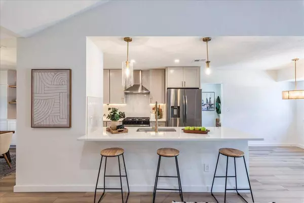 11202 ALHAMBRA DR, Austin, TX 78759