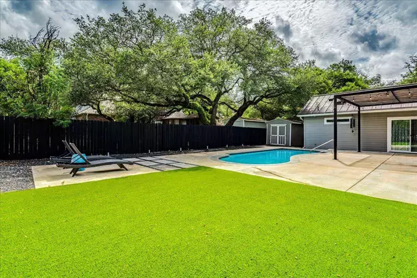 9110 Scotsman DR, Austin, TX 78750