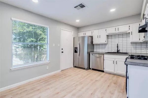 13808 Lothian DR, Pflugerville, TX 78660