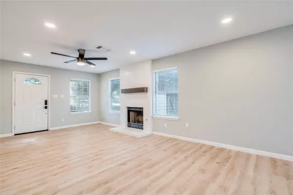 13808 Lothian DR, Pflugerville, TX 78660