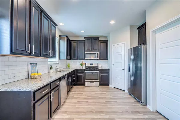 10317 Laurie LN, Austin, TX 78747