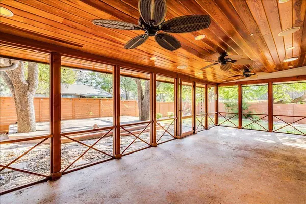 3916 Cordova DR, Austin, TX 78759