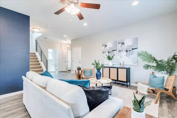 10317 Laurie LN, Austin, TX 78747