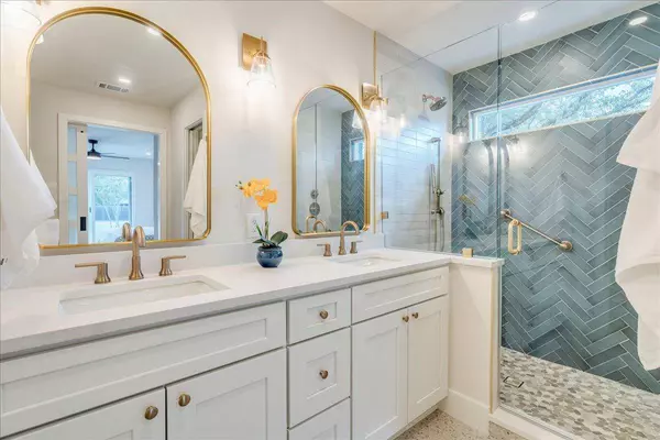 12303 Bar X DR, Austin, TX 78727