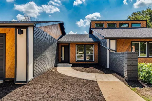 12303 Bar X DR, Austin, TX 78727