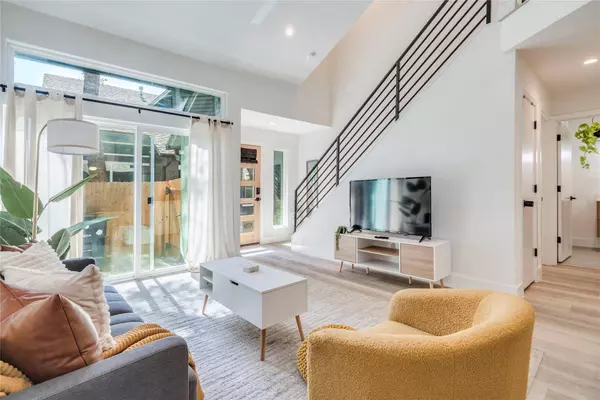 1902 Albury CV #C, Austin, TX 78758