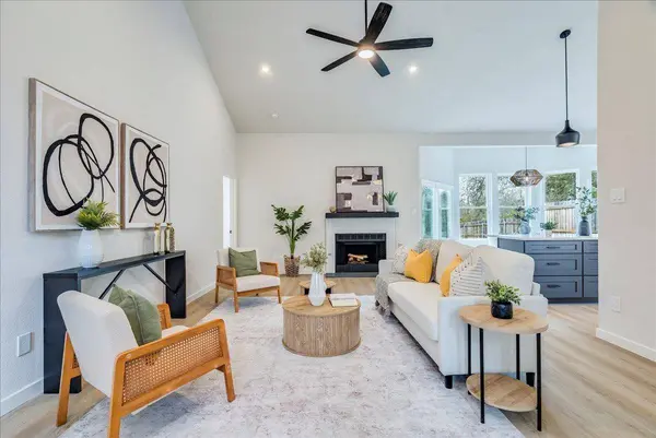 8308 Foxhound TRL, Austin, TX 78729