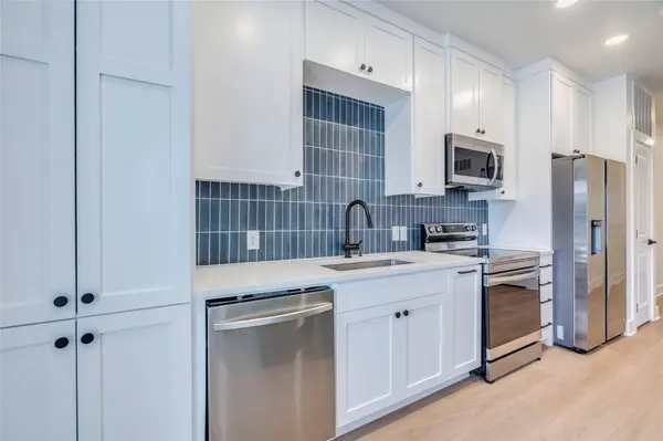 3000 Duval ST #207, Austin, TX 78705