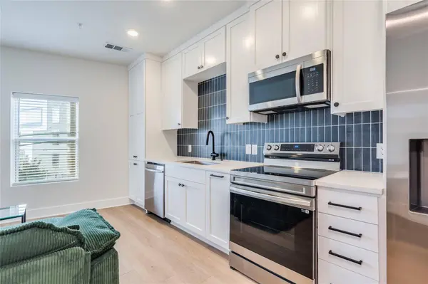 3000 Duval ST #207, Austin, TX 78705