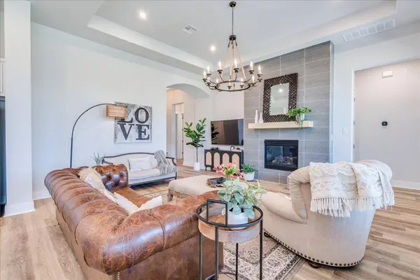 101 Lake Spring CIR, Georgetown, TX 78633