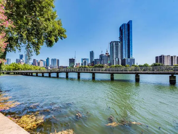 500 E Riverside DR #206, Austin, TX 78704