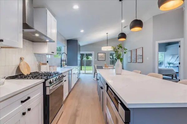 802 Brook Meadow TRL, Cedar Park, TX 78613