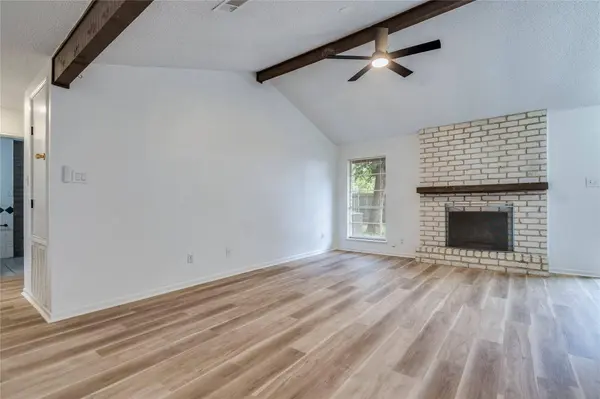 1306 Glenda DR #A, Round Rock, TX 78681