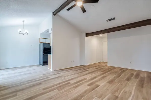 1306 Glenda DR #A, Round Rock, TX 78681
