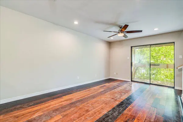 1411 Norwalk LN #207, Austin, TX 78703