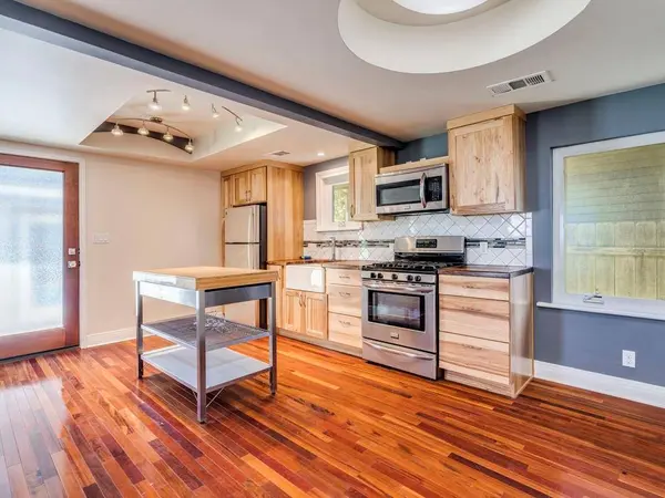 2314 Santa Rosa ST, Austin, TX 78702