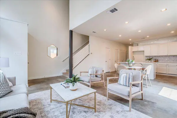 2811 Hardeman ST #B, Austin, TX 78704
