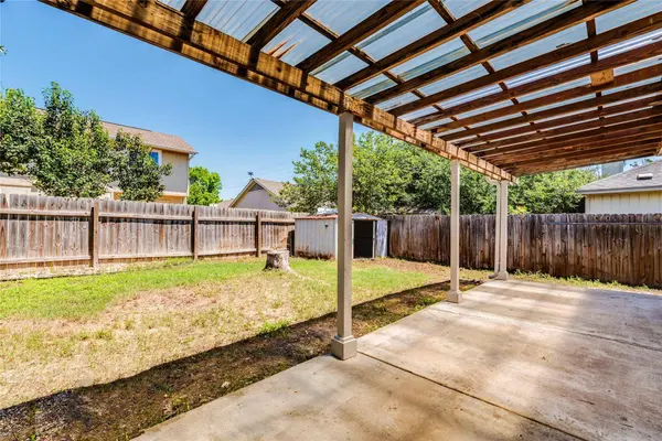 913 Jasmine TRL, Georgetown, TX 78626