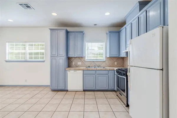 5503 Duval ST #B, Austin, TX 78751