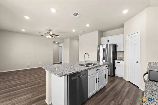 2534 Merganser DR, Copperas Cove, TX 76522