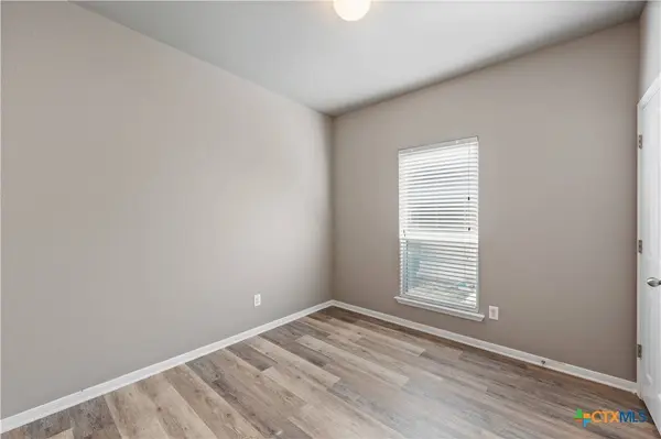 8016 Hawthorn, Temple, TX 76502