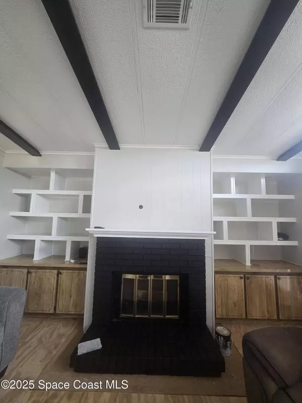 623 Marlin CIR, Barefoot Bay, FL 32976