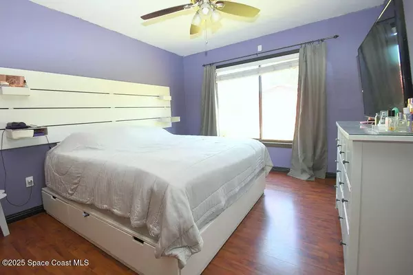 1410 Carr CIR NE, Palm Bay, FL 32905