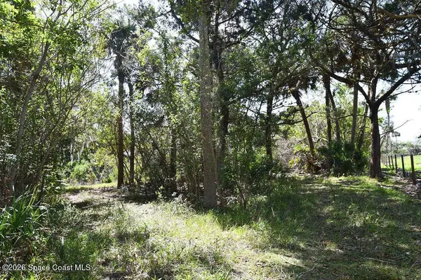455 E Hall RD, Merritt Island, FL 32953