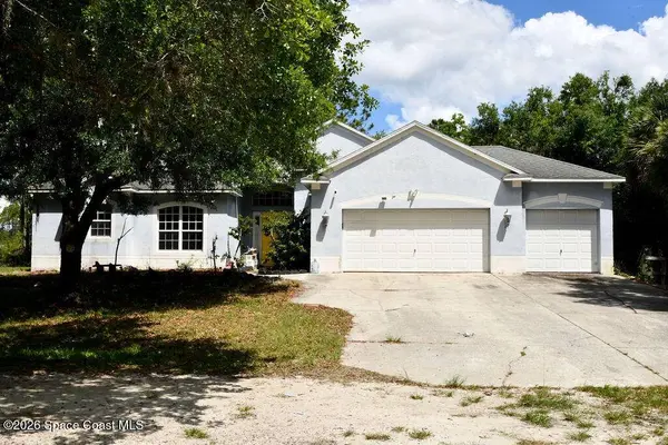 3025 Fawn Lake BLVD, Mims, FL 32754