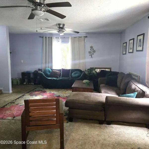 208 Aurora ST, Cocoa, FL 32922