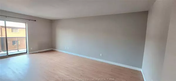 3900 WYANDOTTE Street East #224, Windsor, ON N8Y 1B3