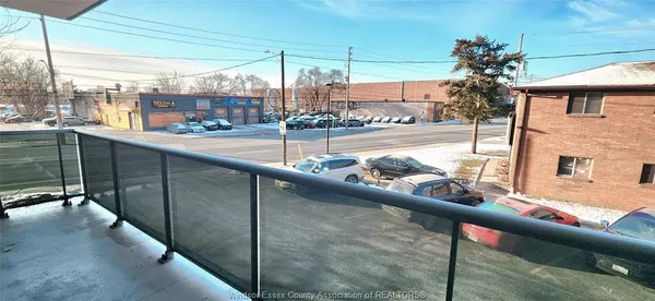 3900 WYANDOTTE Street East #224, Windsor, ON N8Y 1B3