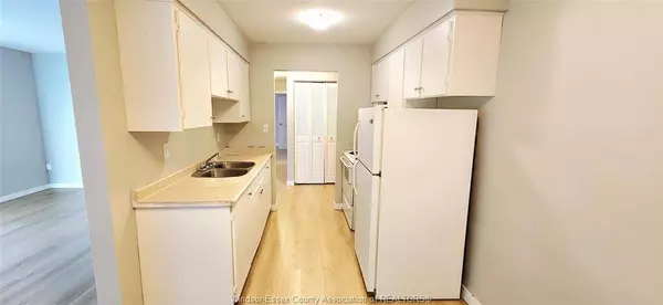 3900 WYANDOTTE Street East #515, Windsor, ON N8Y 1B3