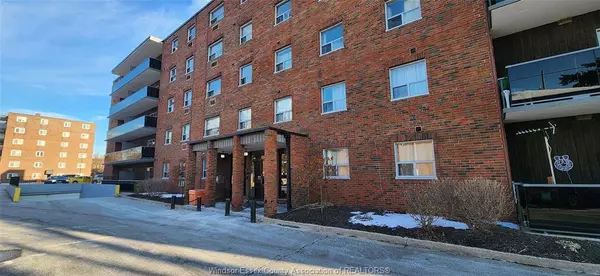 3900 WYANDOTTE Street East #517, Windsor, ON N8Y 1B3