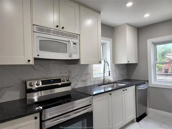 4221 KENNEDY Drive East, Windsor, ON N9G 1Y1