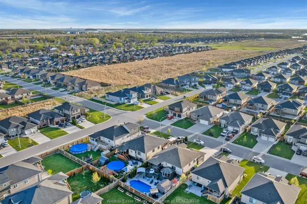 360 LAVERS Crescent, Amherstburg, ON N9V 4C8