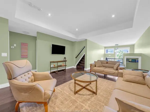 11945 MAITLAND Avenue, Windsor, ON N8P 0B9