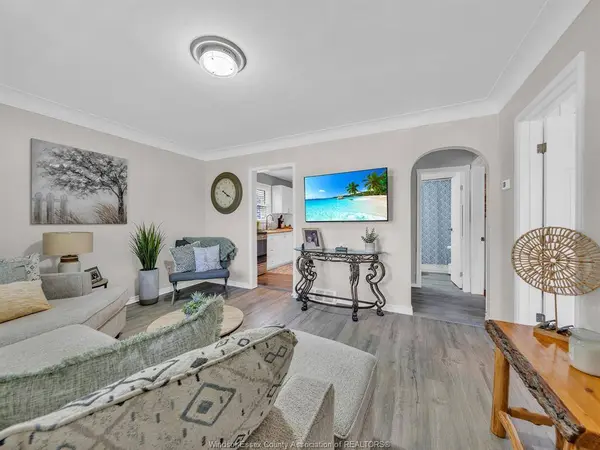 2575 MEIGHEN Road, Windsor, ON N8W 4C3