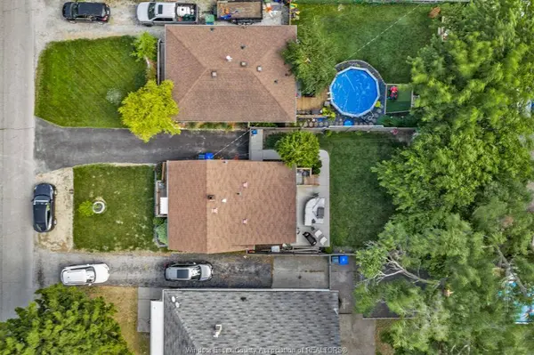 2575 MEIGHEN Road, Windsor, ON N8W 4C3